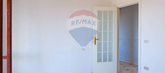 4 Schlafzimmer Villa in Mondragone, Italy, Nr. 347990 12