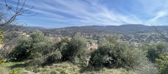 Terrain à Apt, France 7932m² No. 62817 16