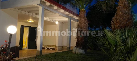 Вилла с 3 спальнями в Каровиньо, Италия № 256451 2