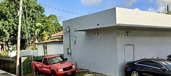 terreno en venta en Miami, Miami-Dade, Florida, USA № 615942 7