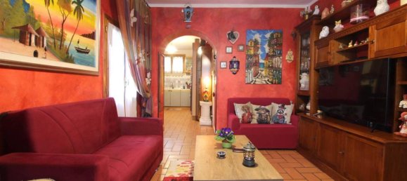 7 rooms House in Montepulciano, Italy No. 37785 3