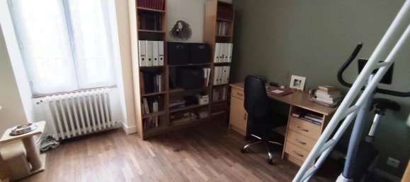 3 bedrooms House in Deux-Sevres, France No. 343889 4