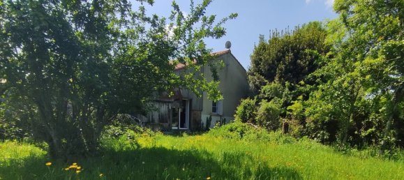 3 bedrooms House in Deux-Sevres, France No. 343889 13
