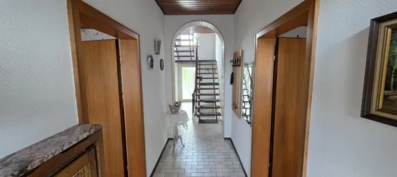 10 bedrooms Townhouse in Rhein-Erft, Germany No. 223832 2