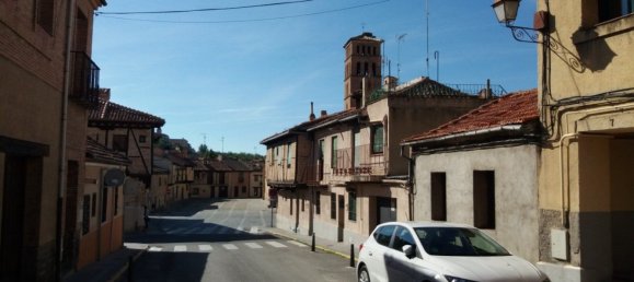 Grundstück in Segovia, Spain 307m², Nr. 28641 4