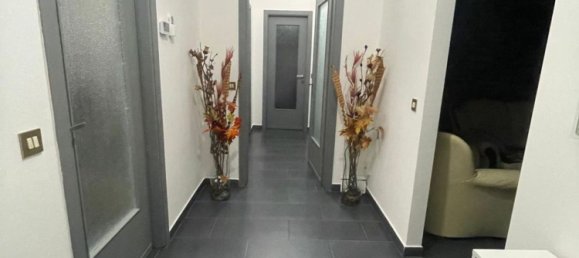 Квартира с 3 комнатами в Остилья, Италия № 109834 7