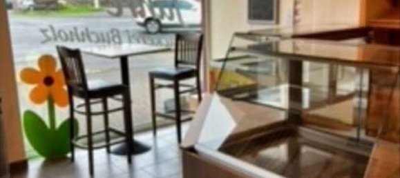 Здание с 8 комнатами в Нойвид, Германия № 153736 5