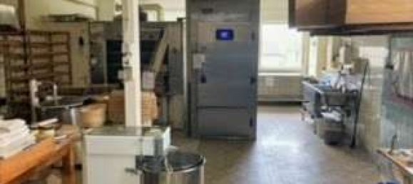 Здание с 8 комнатами в Нойвид, Германия № 153736 8