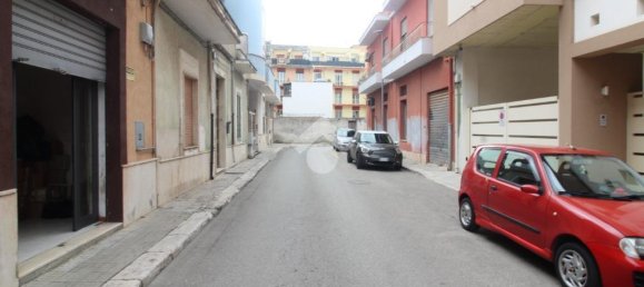 Propiedad comercial de 1 habitación en Brindisi, Italy No. 164568 2