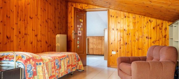 4 bedrooms Villa in Follonica, Italy No. 45152 30