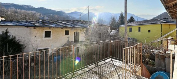 5 rooms House in Barge, Italy No. 162238 2
