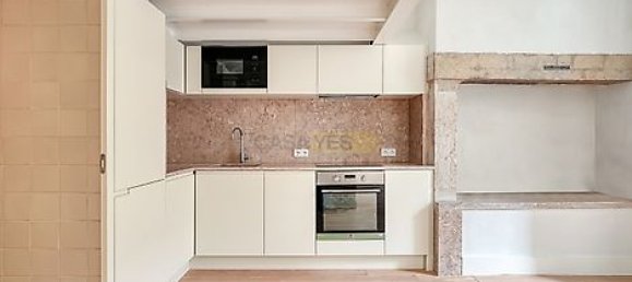 1 bedroom Apartment in Lisbon, Portugal No. 11988 2