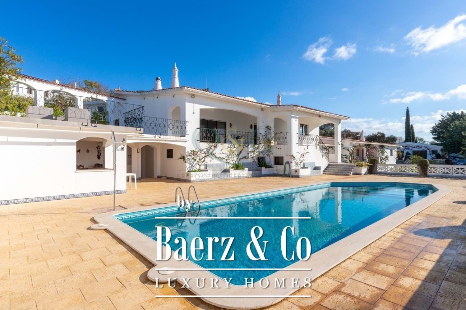 4 bedrooms Villa in Loule, Portugal No. 142962