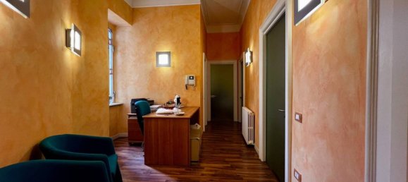 3 rooms Office in Lecco, Italy No. 323266 10