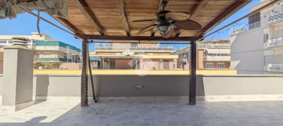 Penthouse T1 em Ciampino, Italy N.º 353006 6