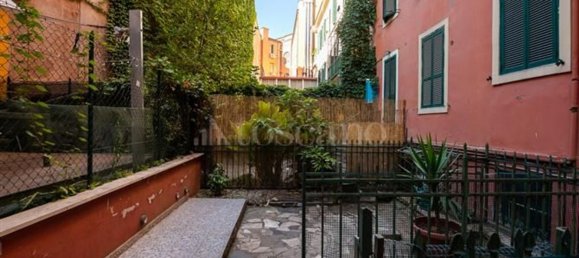 6 rooms Apartment in Rome, Italy No. 289741 3