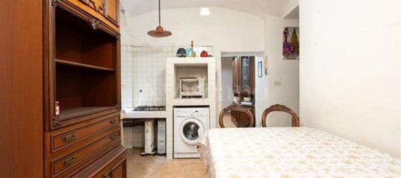 6 rooms Apartment in Rome, Italy No. 289741 9