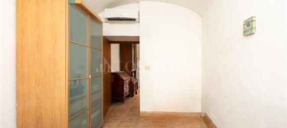 6 rooms Apartment in Rome, Italy No. 289741 18