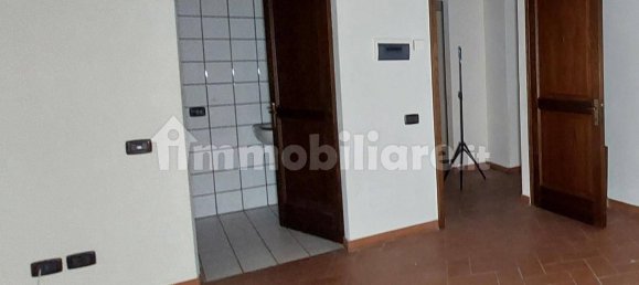 Gewerbliche Immobilie in San Venanzo, Italy 1542m², Nr. 353452 4