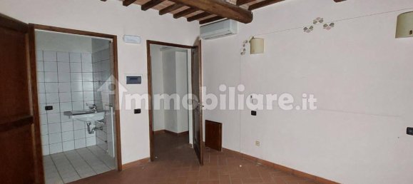 Gewerbliche Immobilie in San Venanzo, Italy 1542m², Nr. 353452 14