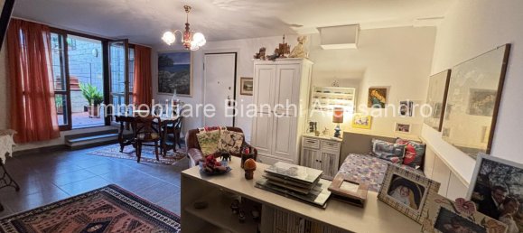 5 rooms Apartment in Florence, Italy No. 12873 10