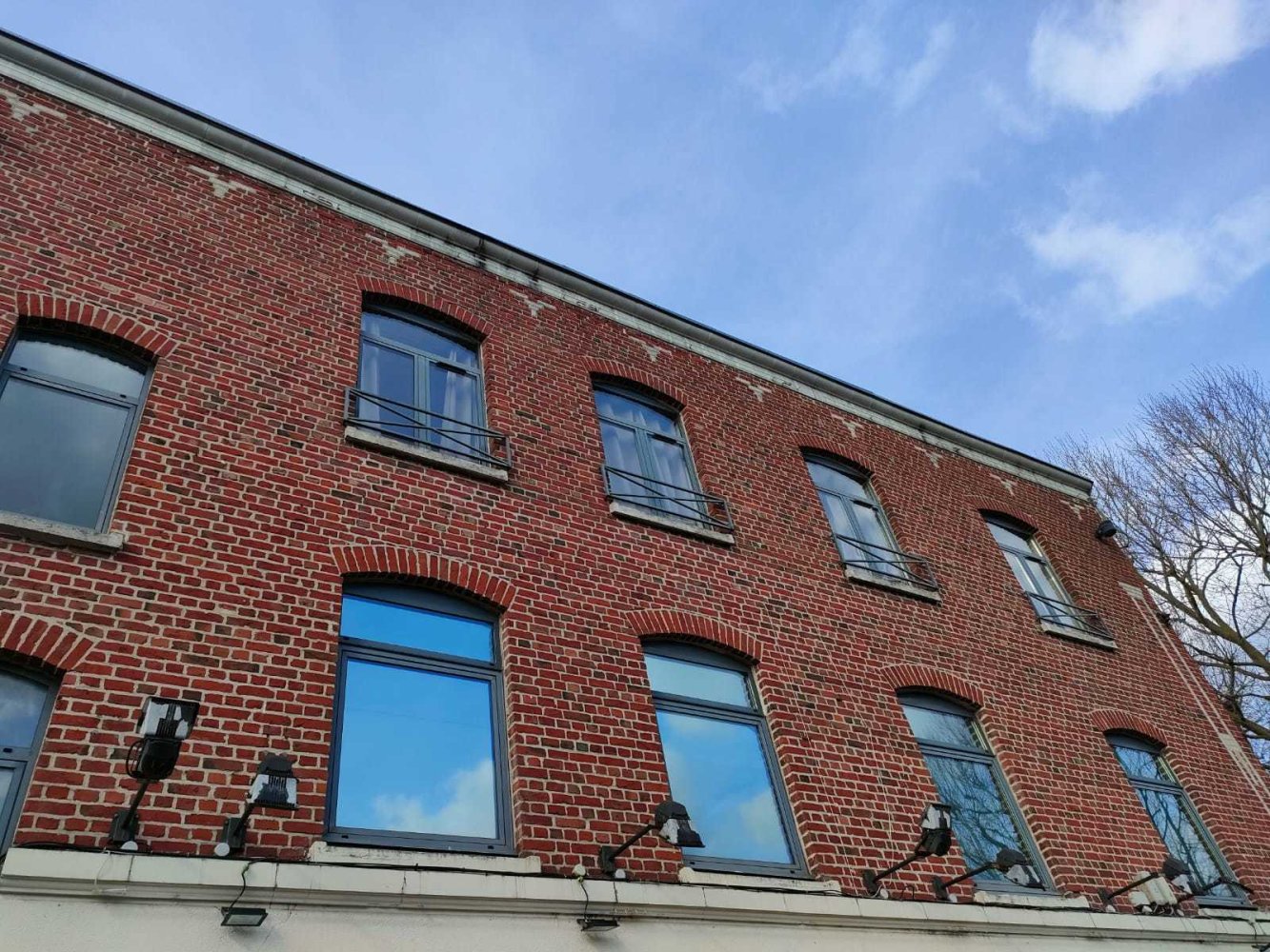 Apartamento de 2 dormitorios en Roubaix, France No. 72232