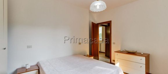 3 rooms Apartment in Correggio, Italy No. 258292 12