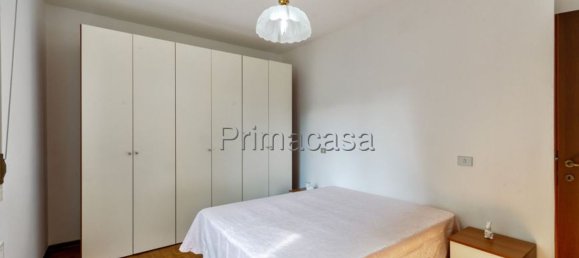 3 rooms Apartment in Correggio, Italy No. 258292 11