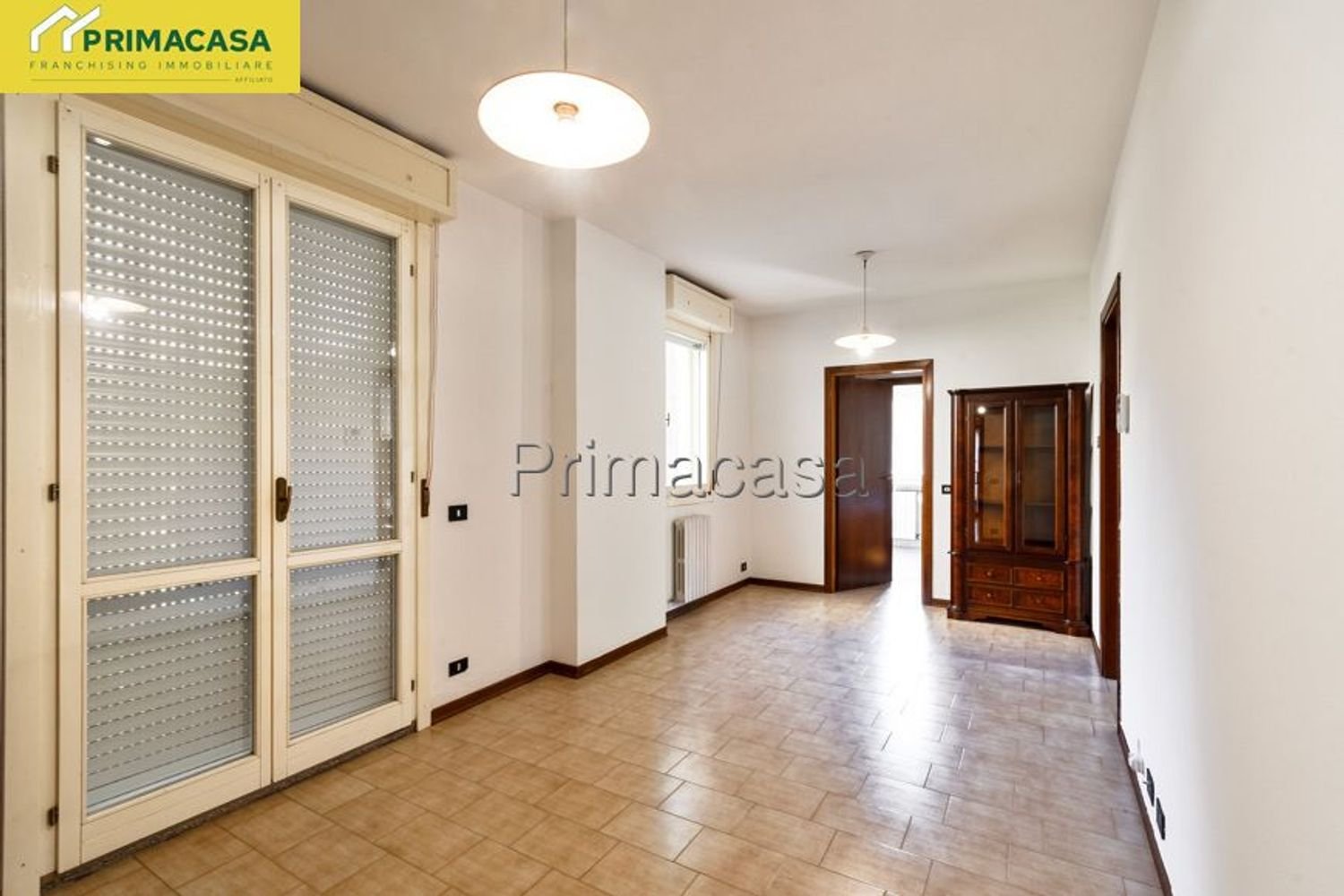 3 rooms Apartment in Correggio, Italy No. 258292