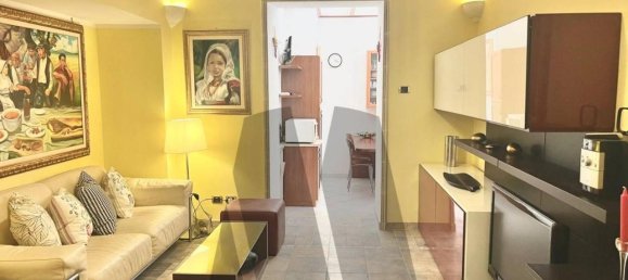 4 rooms Apartment in Rome, Italy No. 158587 3