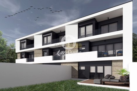 Дом с 3 спальнями в Вила Нова ди Фамаликан, Португалия № 13214