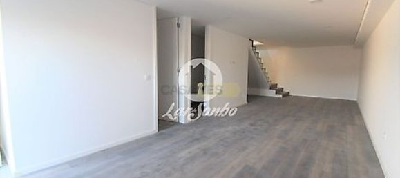 Дом с 3 спальнями в Вила Нова ди Фамаликан, Португалия № 13214 16