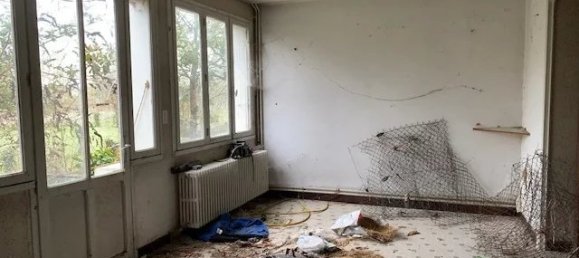 2 bedrooms House in Saint-Gaultier, France No. 90830 11