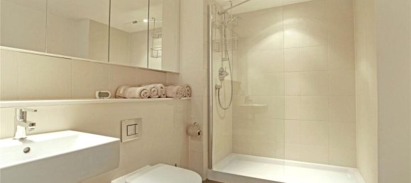 3 bedrooms Apartment in London, United Kingdom No. 8277 23