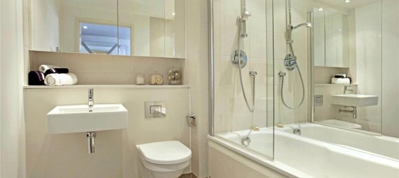 3 bedrooms Apartment in London, United Kingdom No. 8277 32