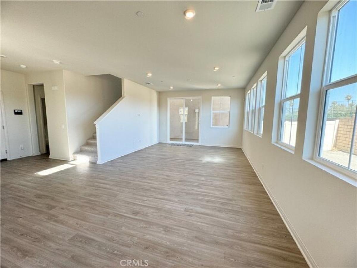 4 Schlafzimmer Haus in Pomona, USA, Nr. 428349