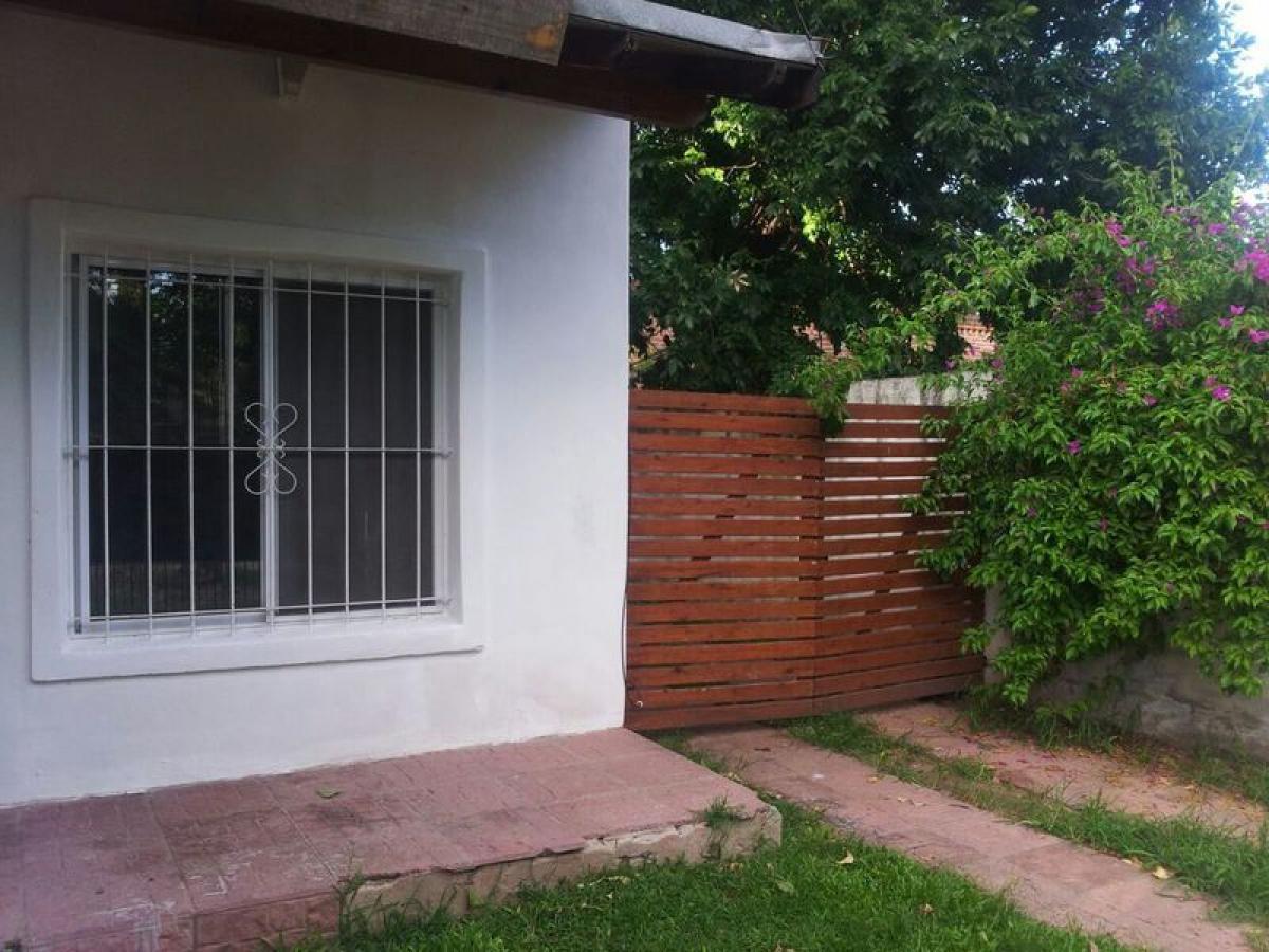 Casa T2 em Jose C. Paz, Argentina N.º 66188