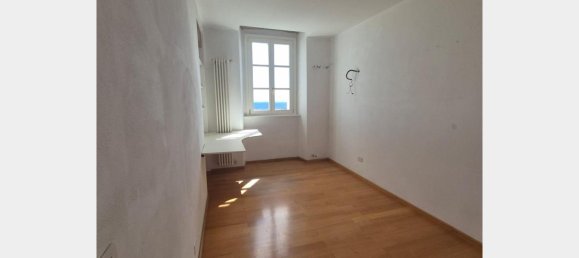 Apartamento de 2 dormitorios en Como, Italy No. 345840 6