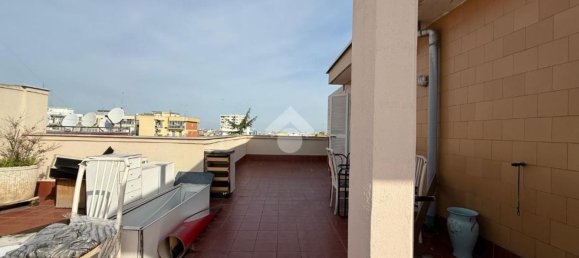 2-Zimmer Penthouse in Bari, Italy, Nr. 185788 21