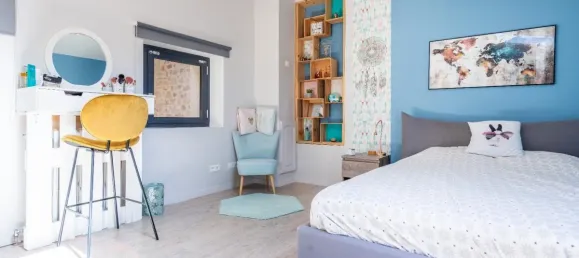 Casa de 3 dormitorios en Uzes, France No. 350047 12