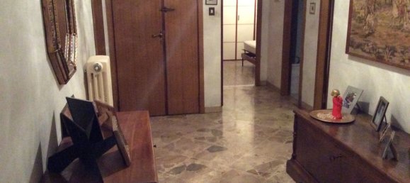 6-salle Appartement à Arezzo, Italy No. 113739 6