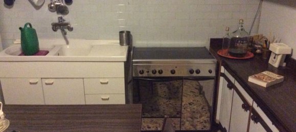 6-salle Appartement à Arezzo, Italy No. 113739 3