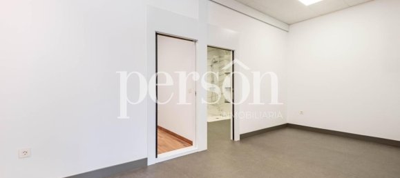 90m² Commercial property in Valencia, Spain No. 159894 3