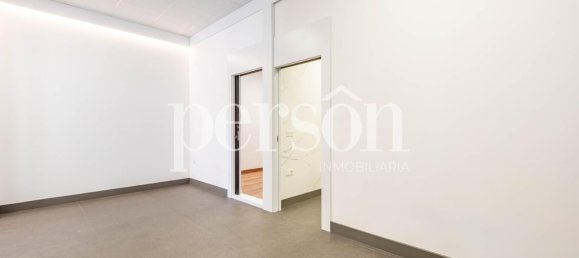 90m² Commercial property in Valencia, Spain No. 159894 4