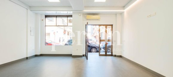 90m² Commercial property in Valencia, Spain No. 159894 14