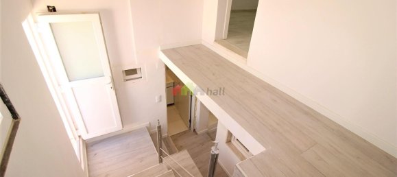 9 bedrooms House in Lisbon, Portugal No. 132780 17