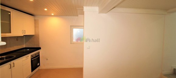 9 bedrooms House in Lisbon, Portugal No. 132780 2