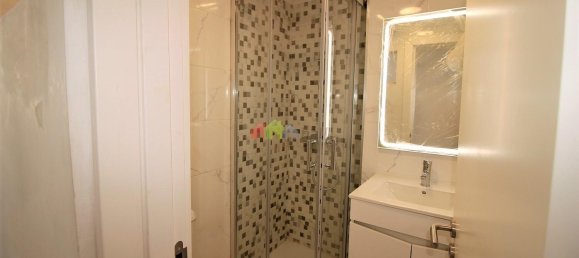 9 bedrooms House in Lisbon, Portugal No. 132780 11