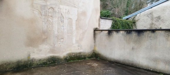 151m² Commercial property in Bar-le-Duc, France No. 189439 6