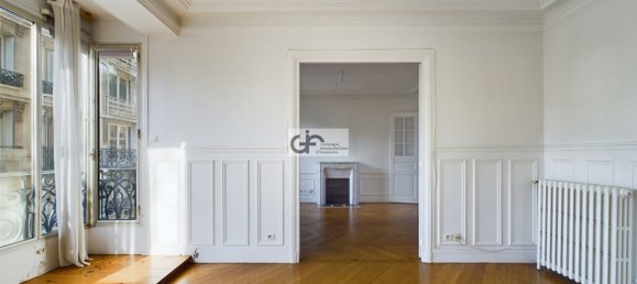 4 rooms Apartment in Paris, France No. 161949 3